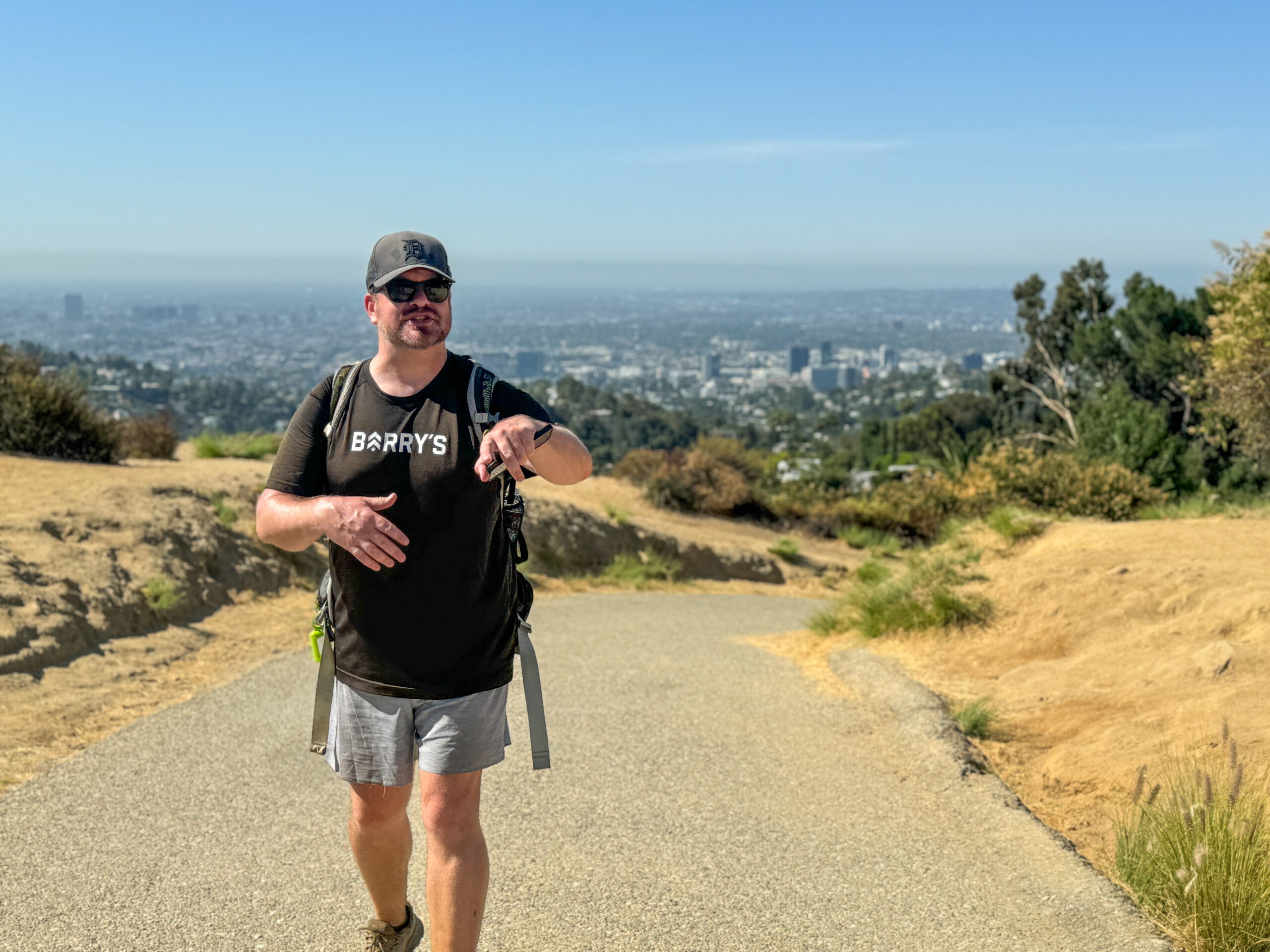 A guide on the best Hollywood Sign Hike tells a story to the tour